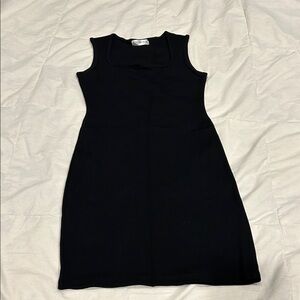 Elegant Black Sleeveless Dress